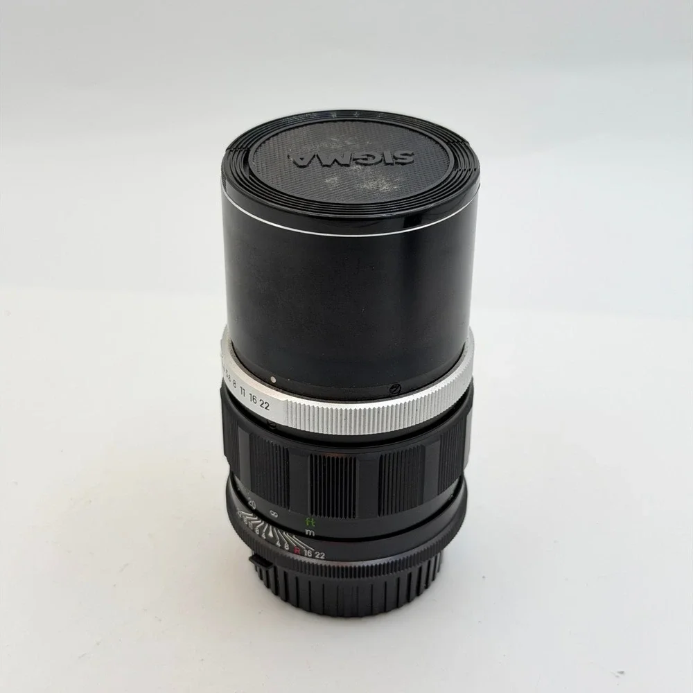 Minolta MC Tele Rokkor-PF 135mm f2.8 Lens with Hood and Case Vintage Japan